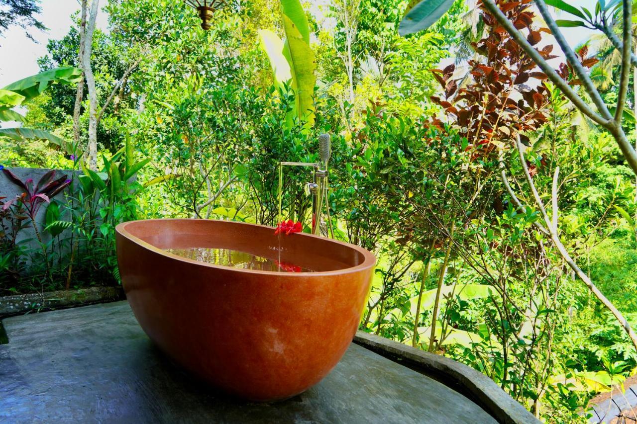 Jungle Lotus Villas Ubud Exteriör bild